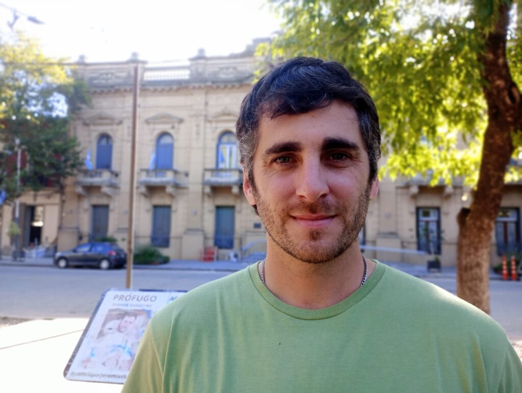 Bernardo Zubeldia - Vecinos por Mercedes